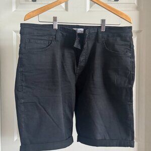ONLY & SONS Black Denim Shorts – Men’s Size [XXL]